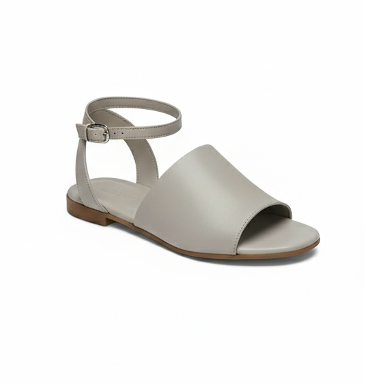 Leather Flat Sandals – Timeless Minimal