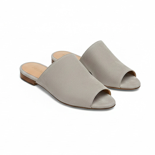 Suede Flat Sandals – Effortless Minimal